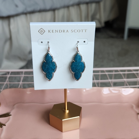 Kendra Scott Abbie Blue Silver Drop Earrings - Picture 2 of 3